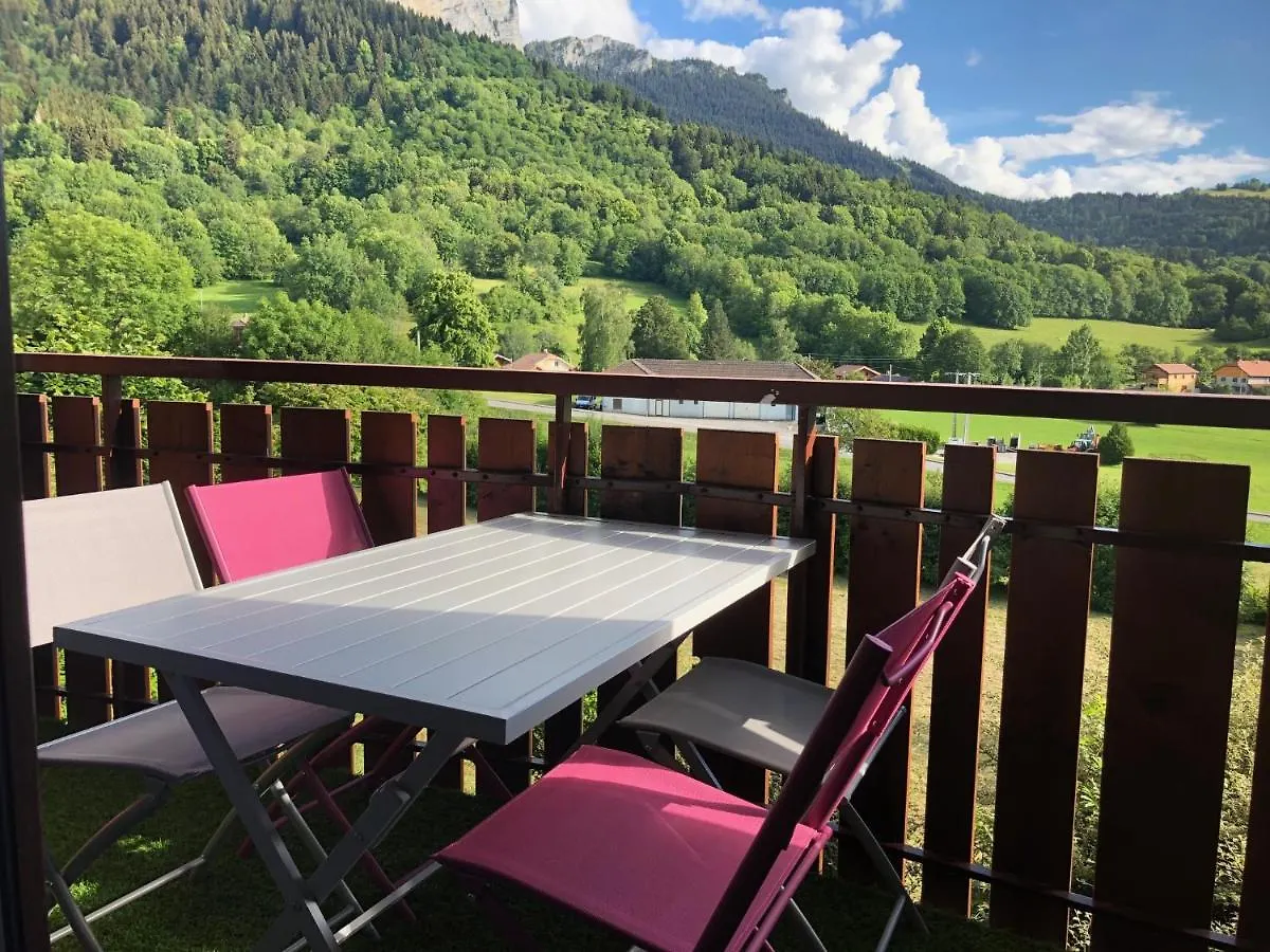 Studio Agreable Et Cosy Avec Vue Sur Les Memises Thollon-les-Memises