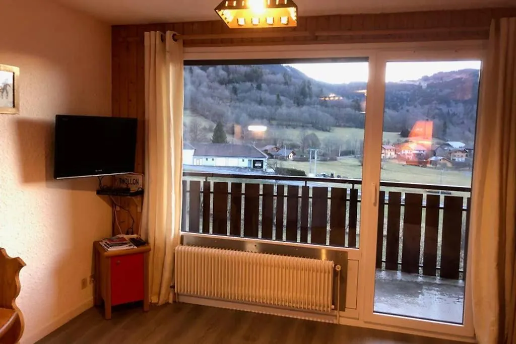 Appartement Studio entièrement rénové entre lac et montagne Thollon-les-Mémises